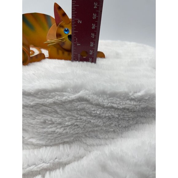 Cool Friendly Metal Orange Cat - Picture 7 of 8